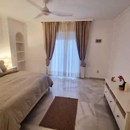 Bahia Banus بيت للعطل